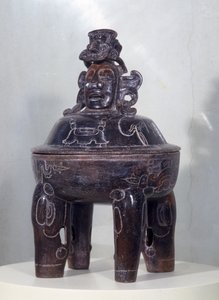 Vaso da Calakmul, periodo classico antico